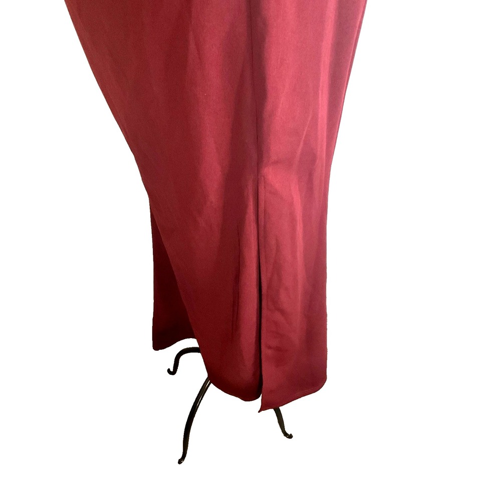 One Shoulder Burgundy Floral Pleated Waist High Side Slit Formal Dress - Picture 4 of 12